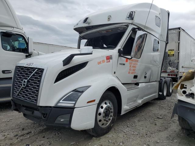 2022 VOLVO VNL #3303872727
