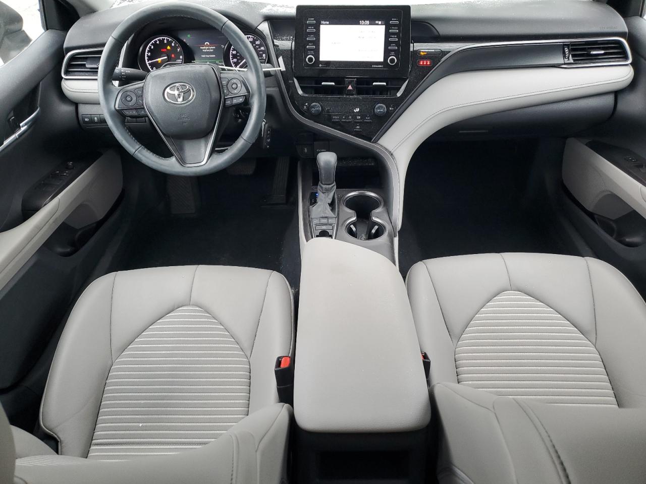 TOYOTA CAMRY SE NIGHT SHADE