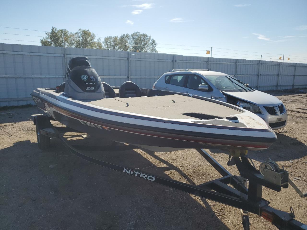 Lot #3302713999 2012 TRACKER BOAT