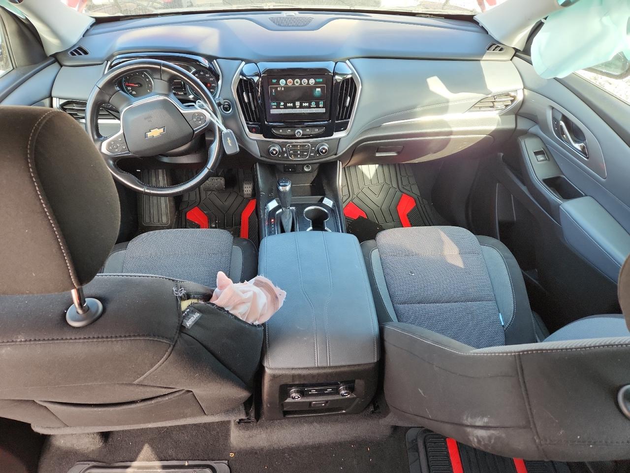 CHEVROLET TRAVERSE LT