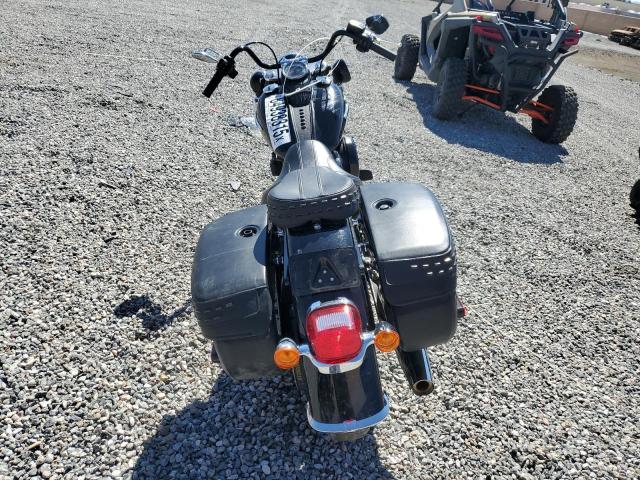 2019 HARLEY-DAVIDSON FLHC - 1HD1YAJ68KB068784