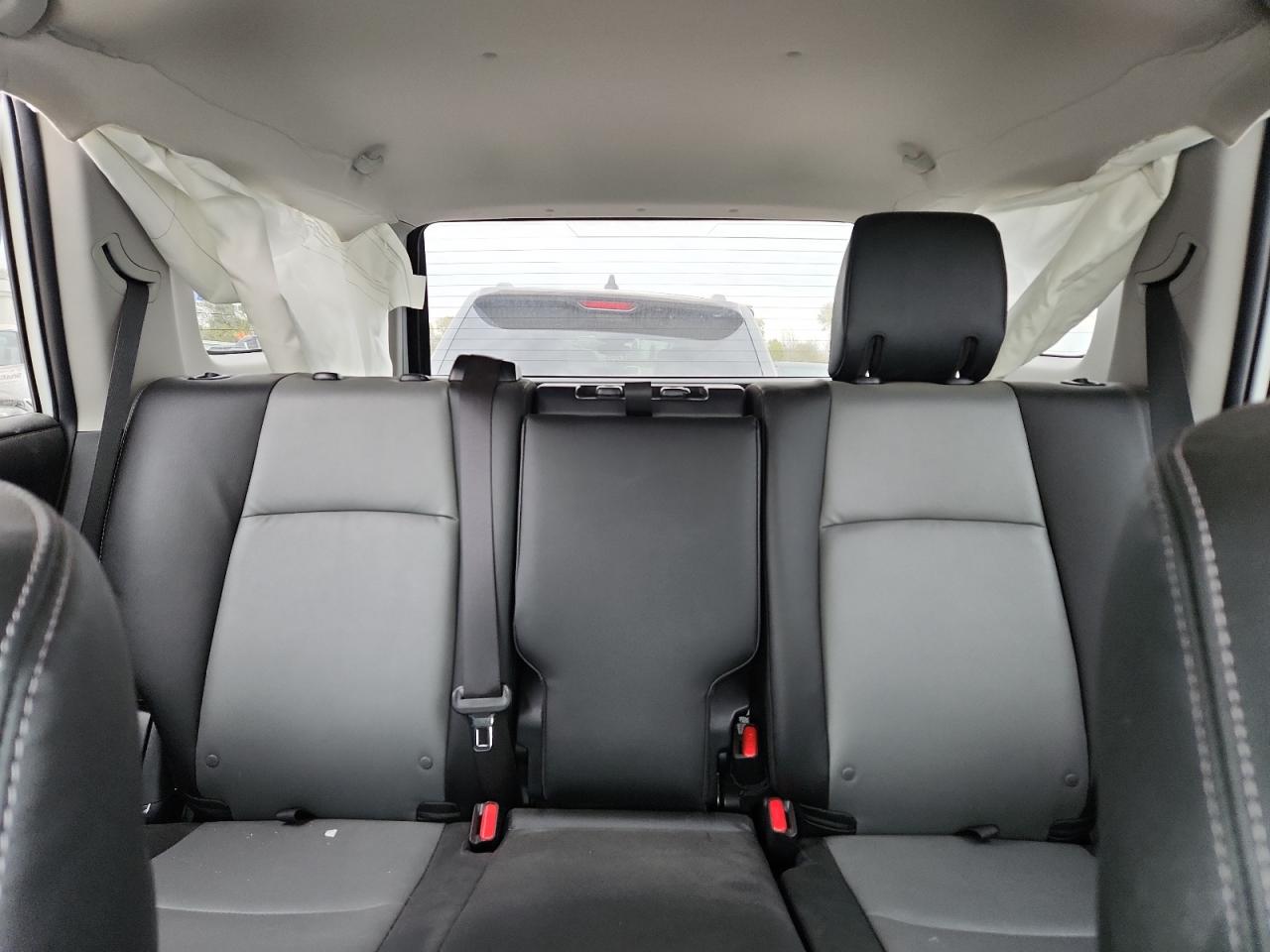 TOYOTA 4RUNNER SR5/SR5 PREMIUM