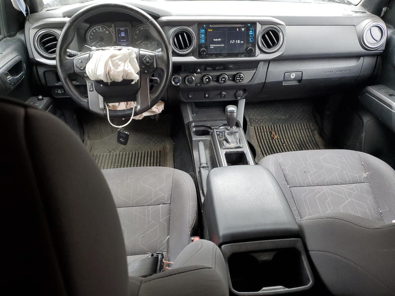 Lot #3308350039 2016 TOYOTA TACOMA DOU