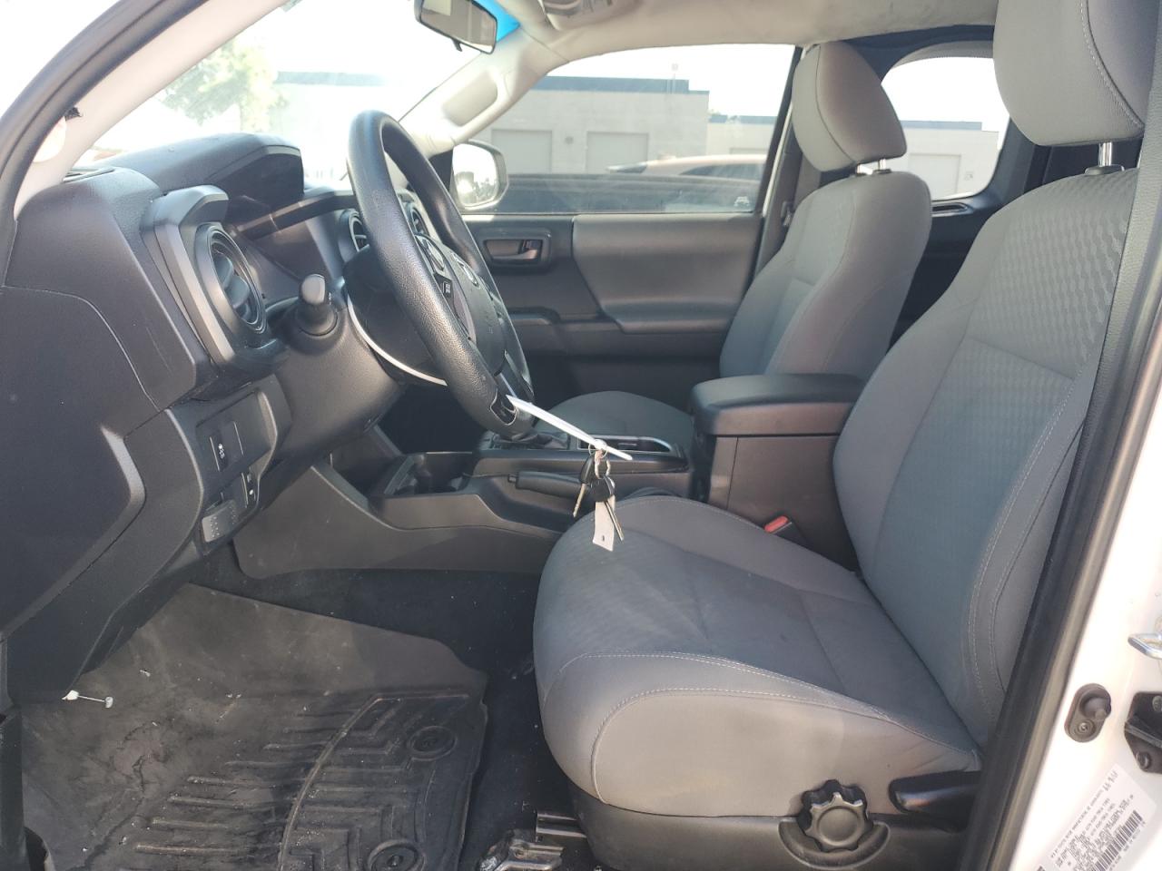 TOYOTA TACOMA ACCESS CAB