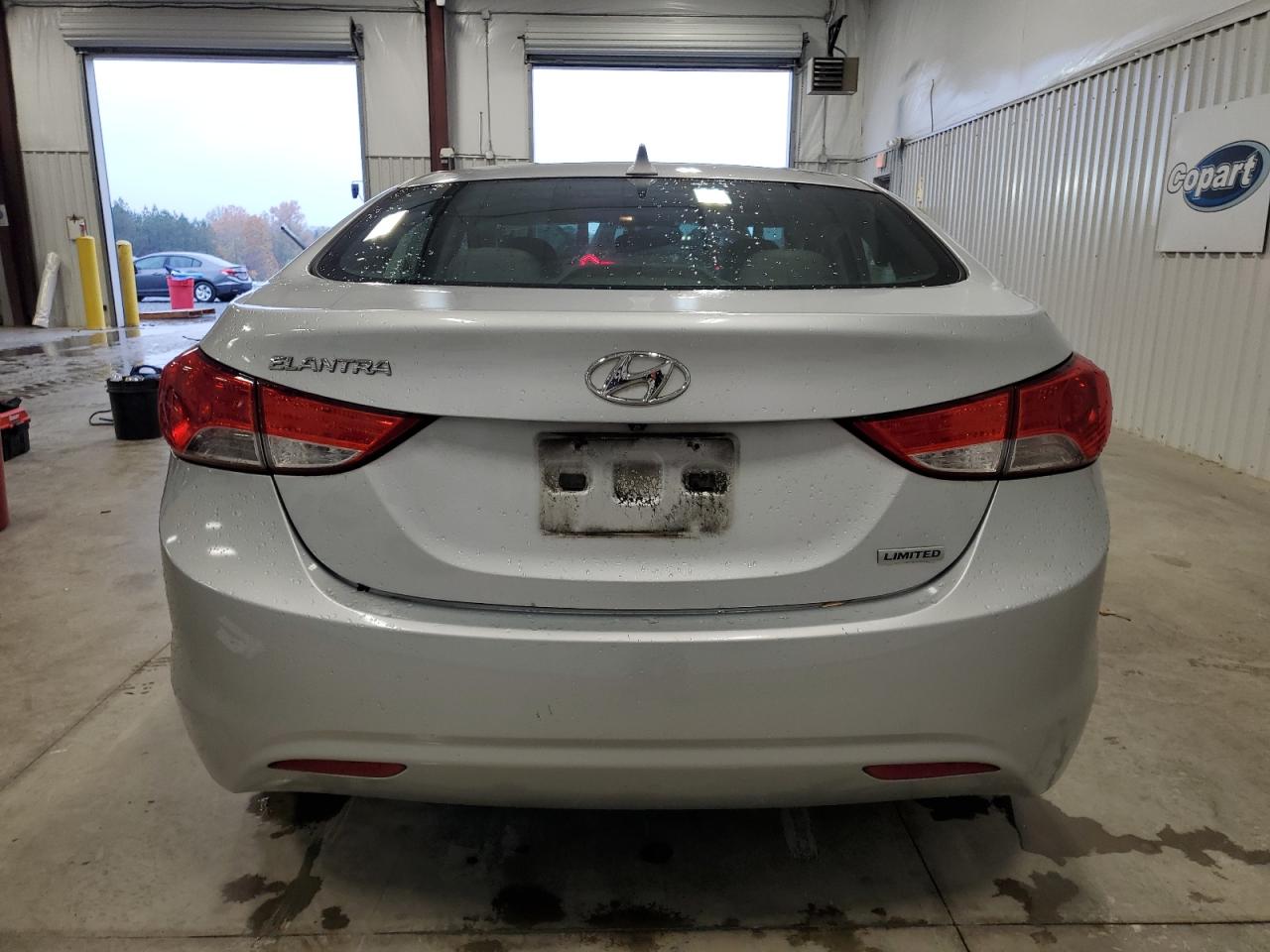 HYUNDAI ELANTRA GLS