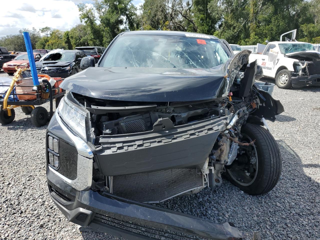 MITSUBISHI OUTLANDER S/SE