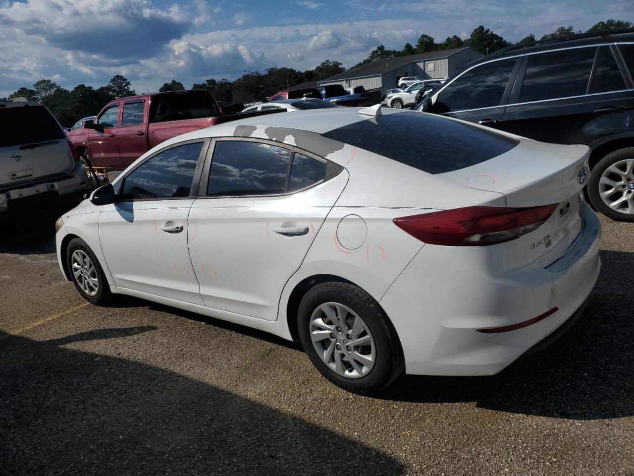 HYUNDAI ELANTRA SE