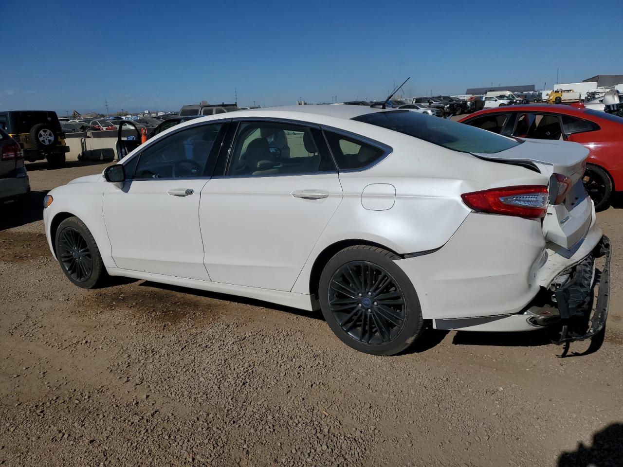 FORD FUSION SE