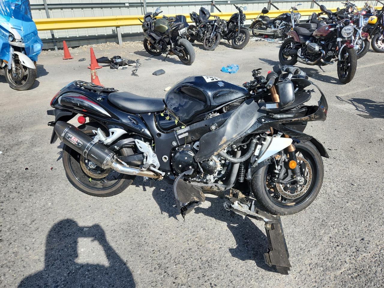 Lot #3297094492 2012 SUZUKI GSX1300 R