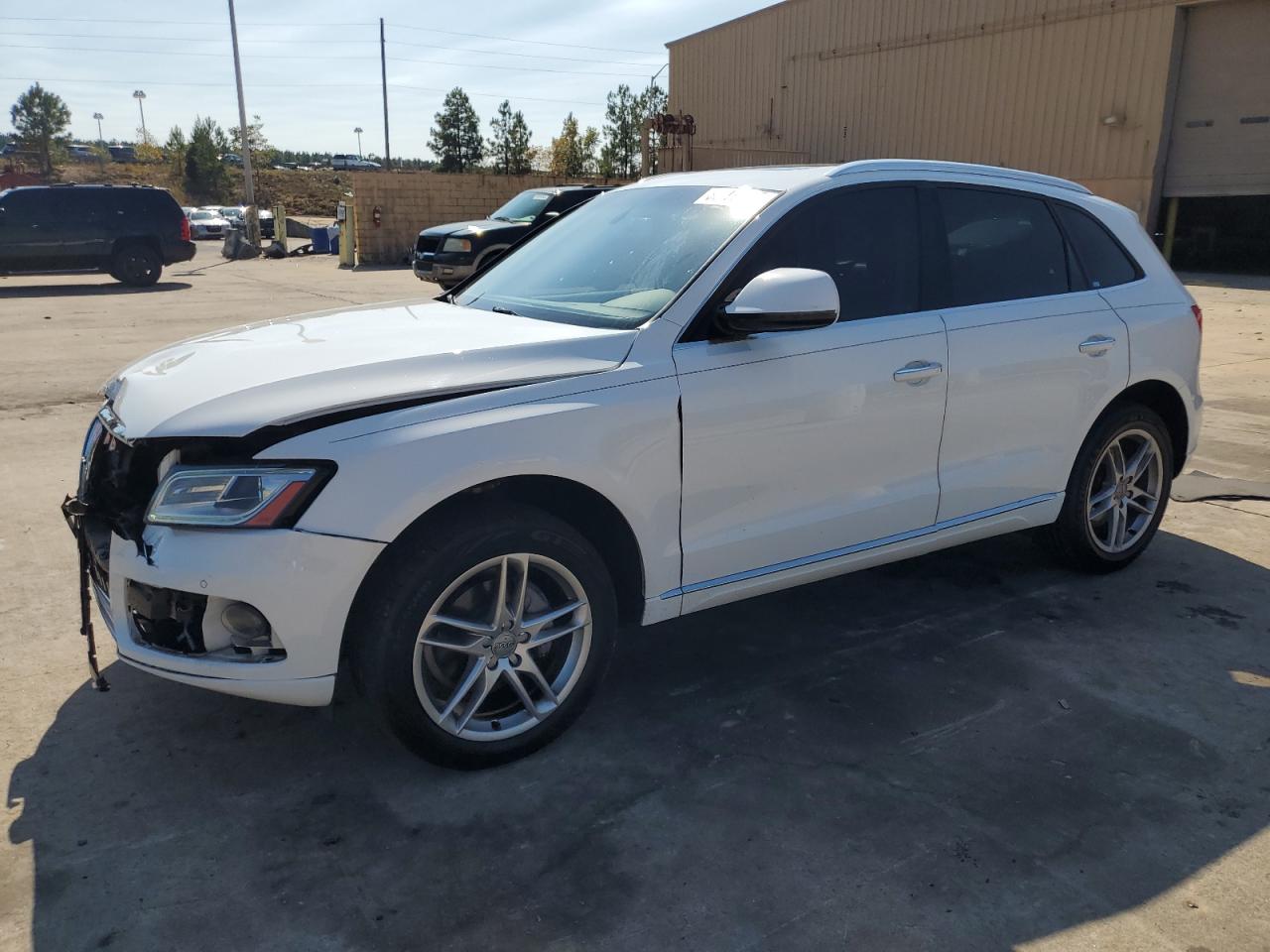 AUDI Q5 PREMIUM PLUS