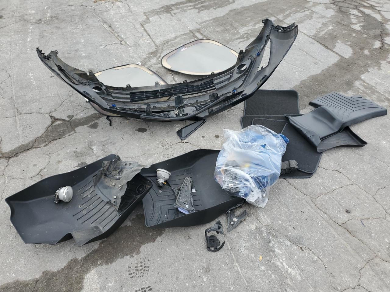 Lot #3282528896 2018 TOYOTA C-HR XLE