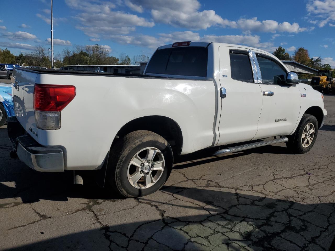 TOYOTA TUNDRA DOUBLE CAB SR5