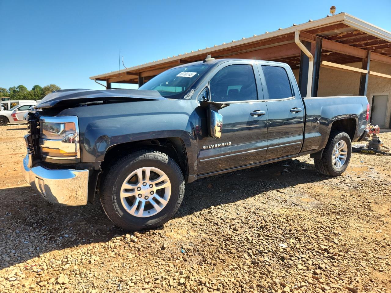 CHEVROLET SILVERADO C1500 LT