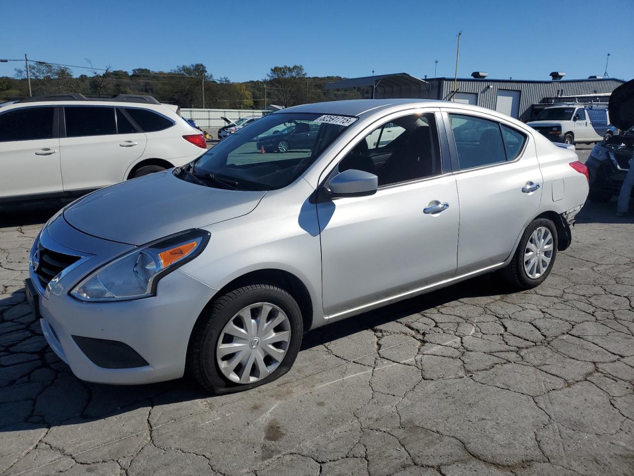 NISSAN VERSA S
