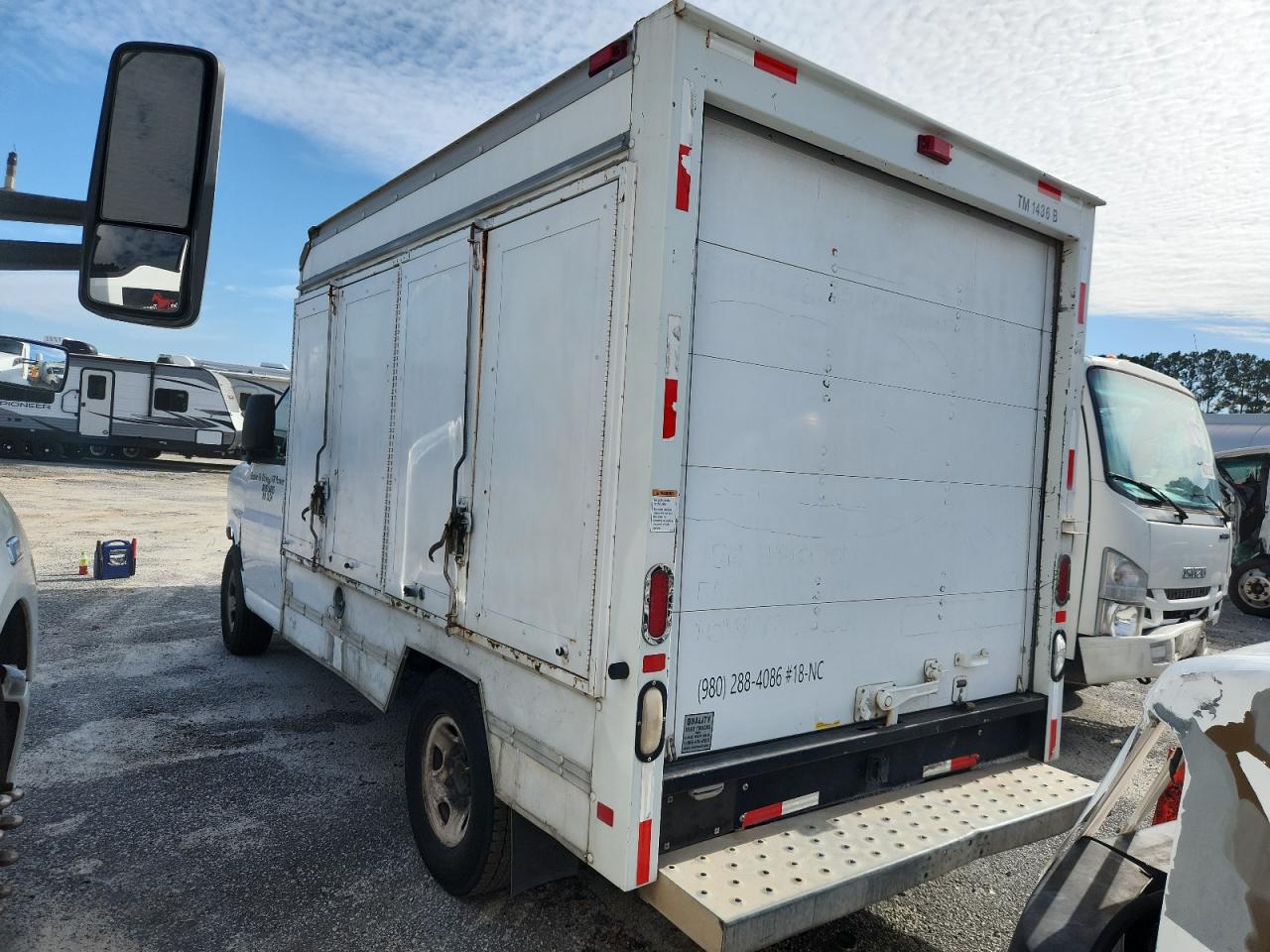 Lot #3282450258 2008 GMC SAVANA CUT