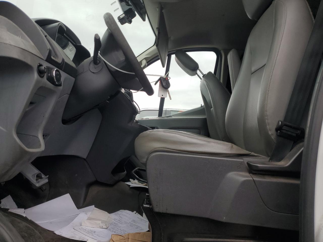 Lot #3301606625 2015 FORD TRANSIT T-