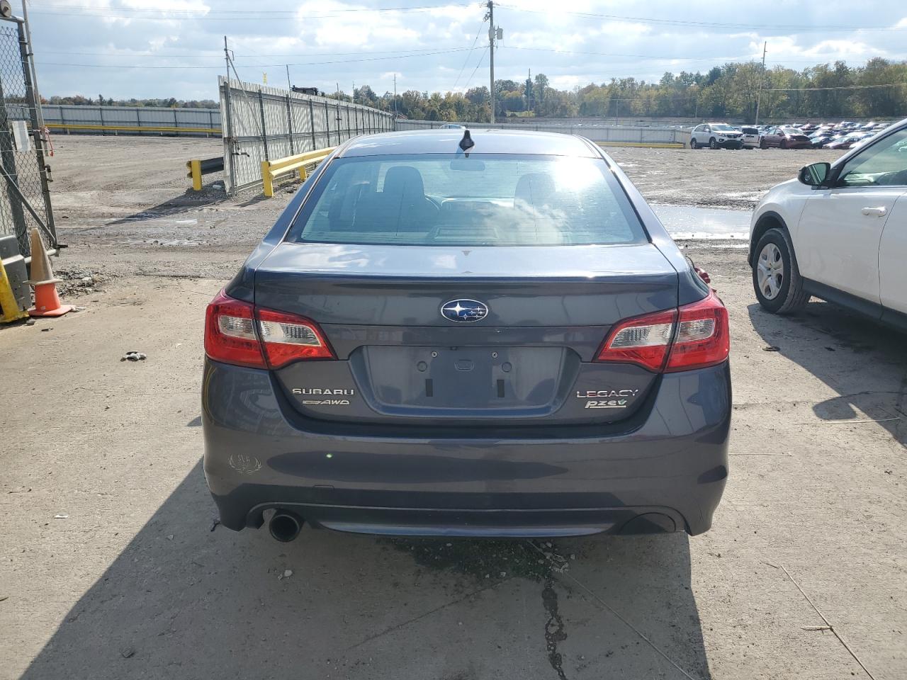 SUBARU LEGACY 2.5I PREMIUM