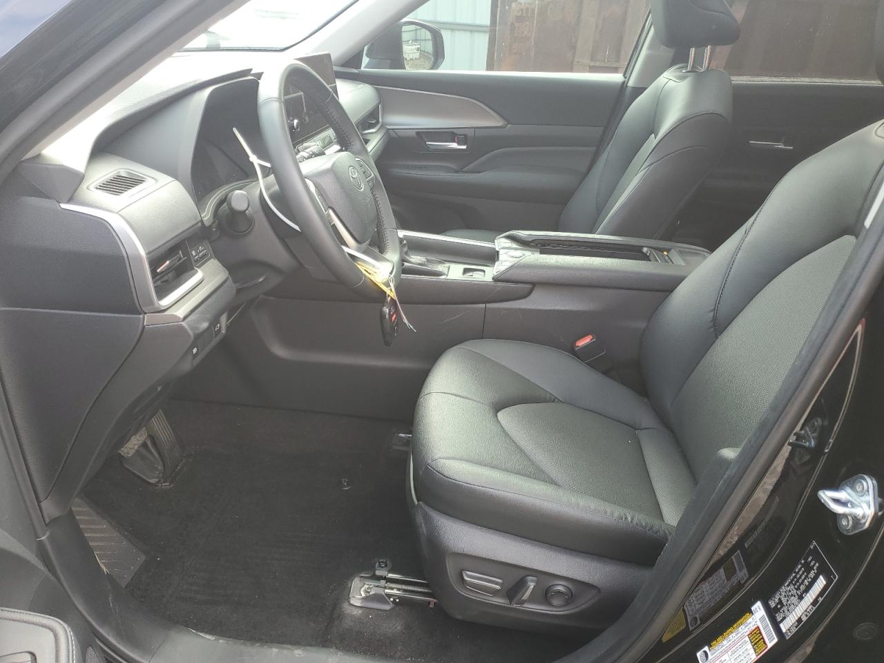 TOYOTA HIGHLANDER XLE