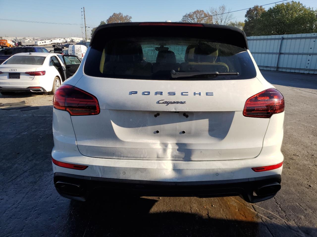 PORSCHE CAYENNE