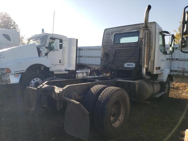 2006 VOLVO VNM #3278946042