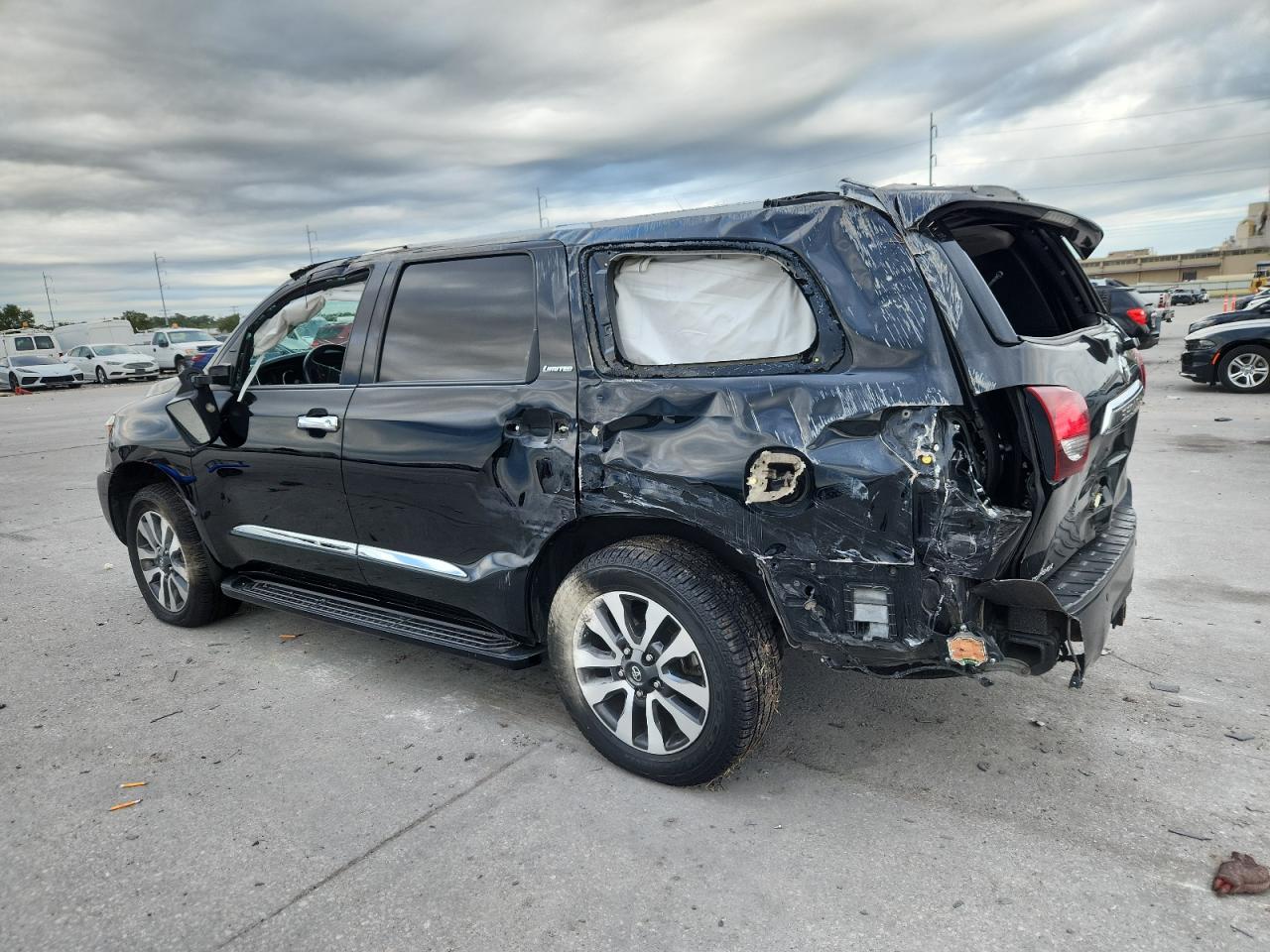 TOYOTA SEQUOIA LIMITED