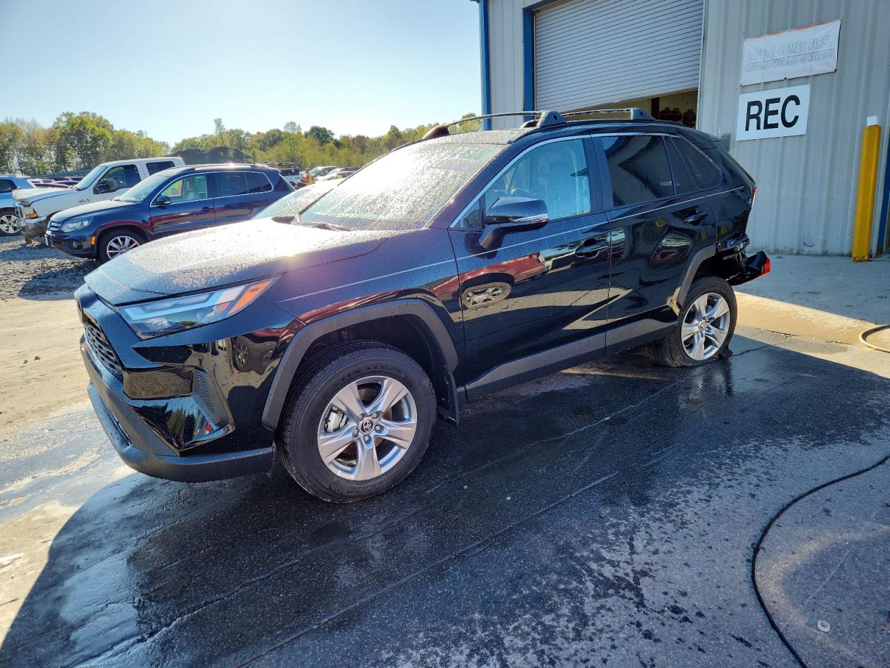 TOYOTA RAV4 XLE