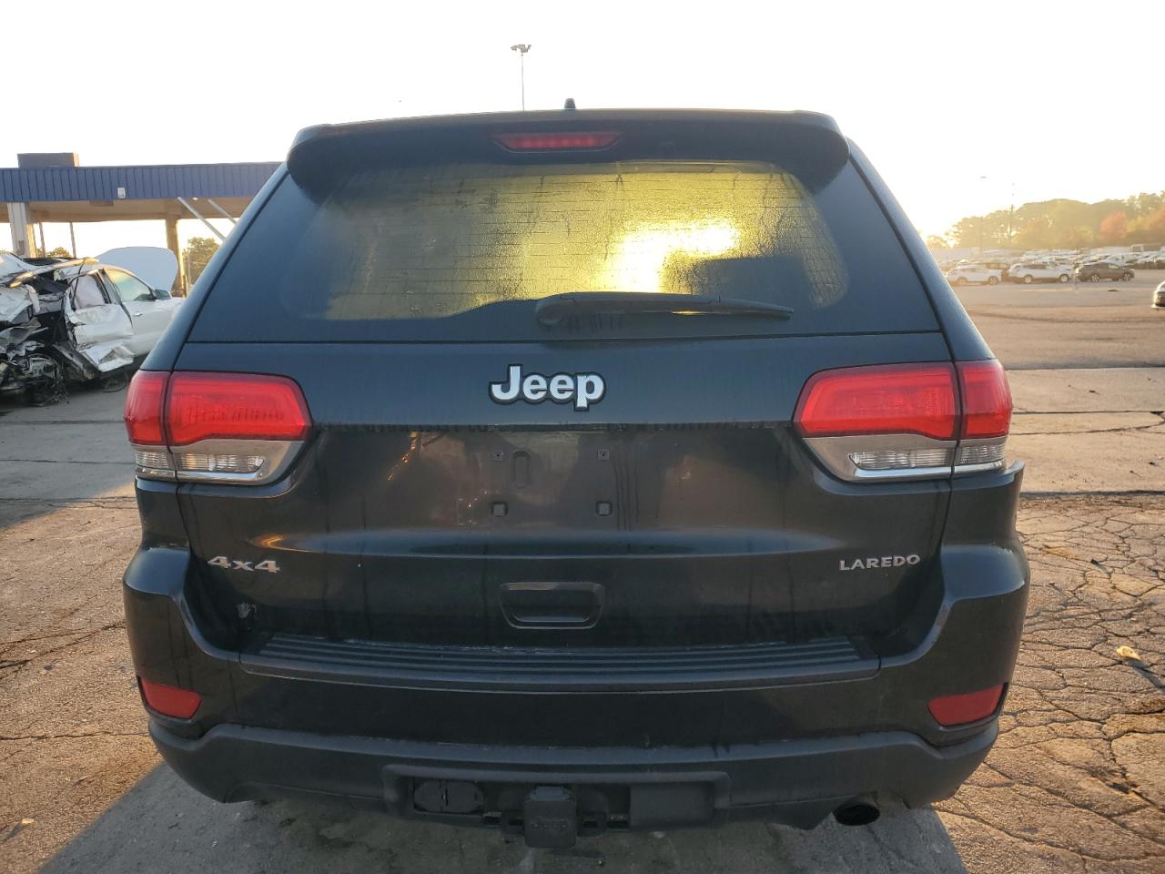 JEEP GRAND CHEROKEE LAREDO