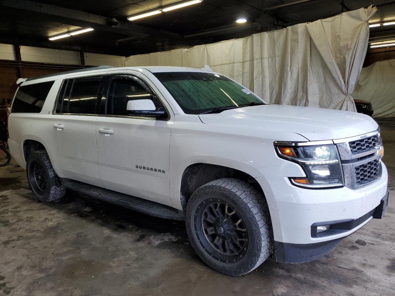 CHEVROLET SUBURBAN K1500 LT