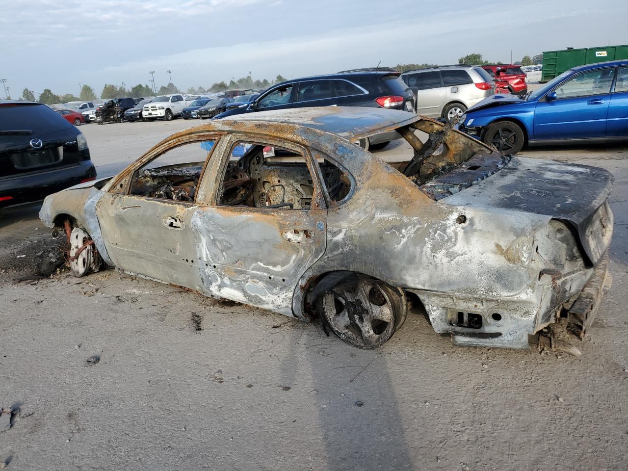 Lot #3290190219 2000 FORD TAURUS SES