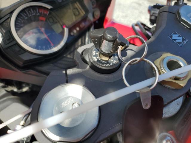 2013 SUZUKI GSX-R600 - JS1GN7FAXD2100278