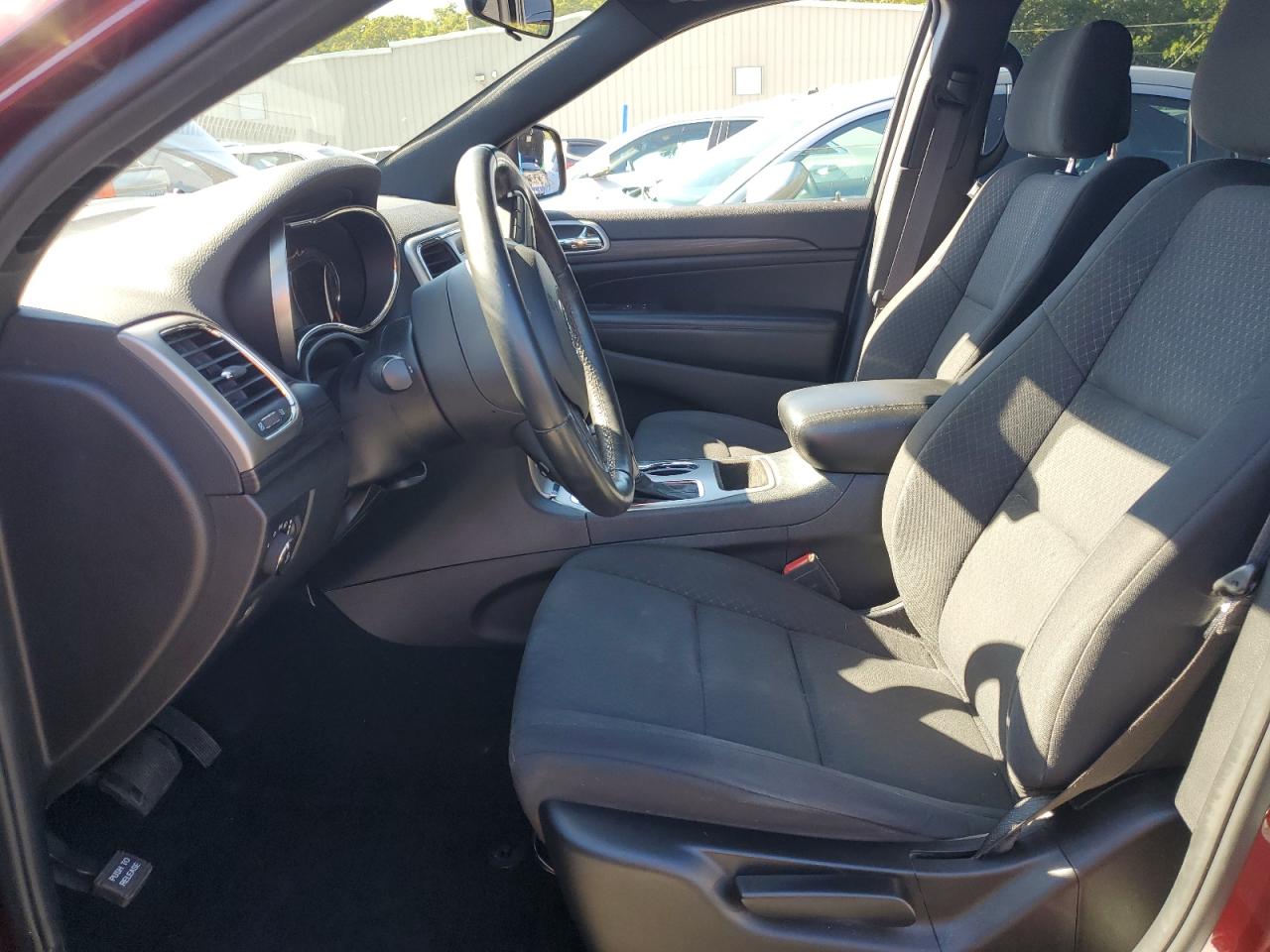 JEEP GRAND CHEROKEE LAREDO