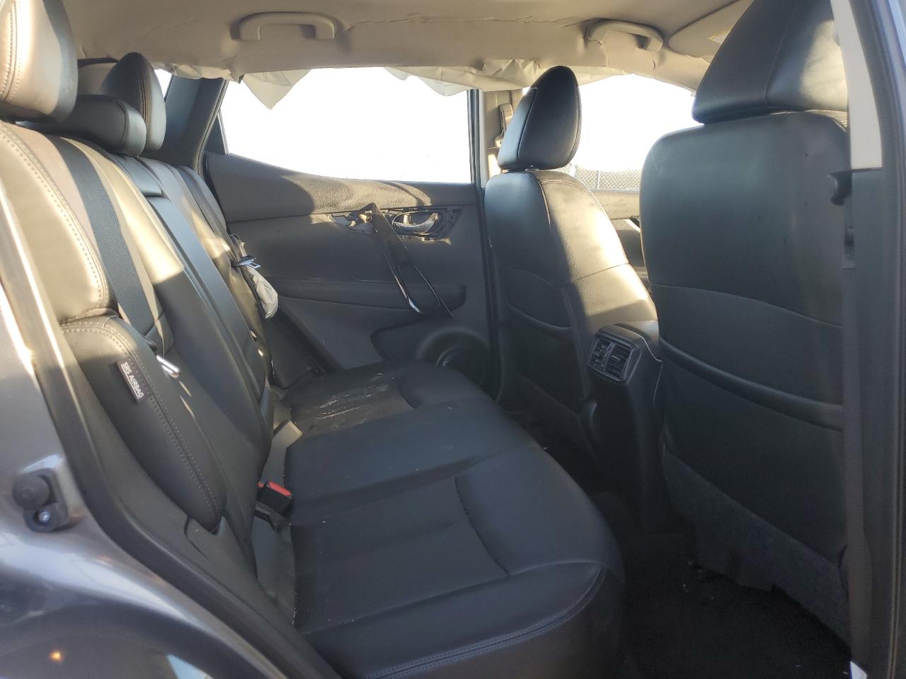 NISSAN ROGUE SPORT SL