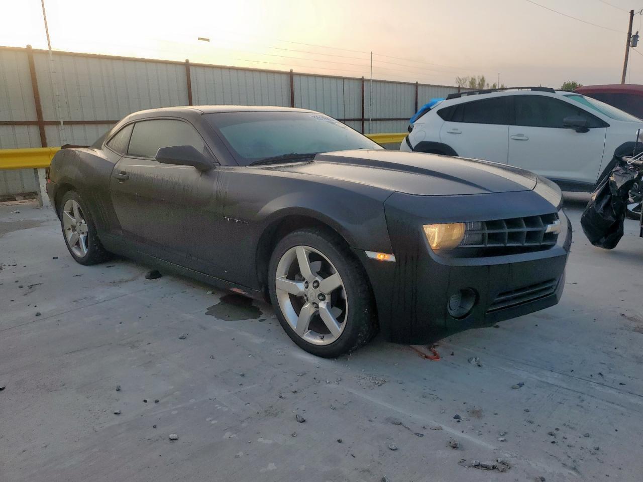 CHEVROLET CAMARO LS
