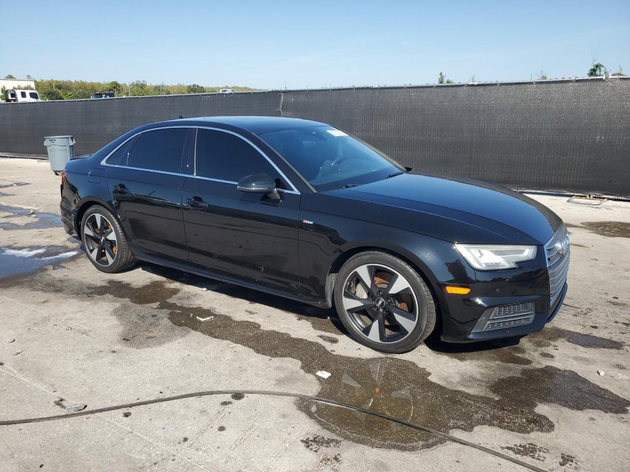 AUDI A4 PREMIUM PLUS