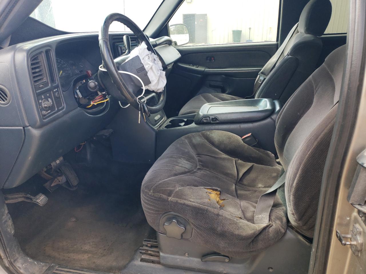 Lot #3279724928 2000 GMC NEW SIERRA