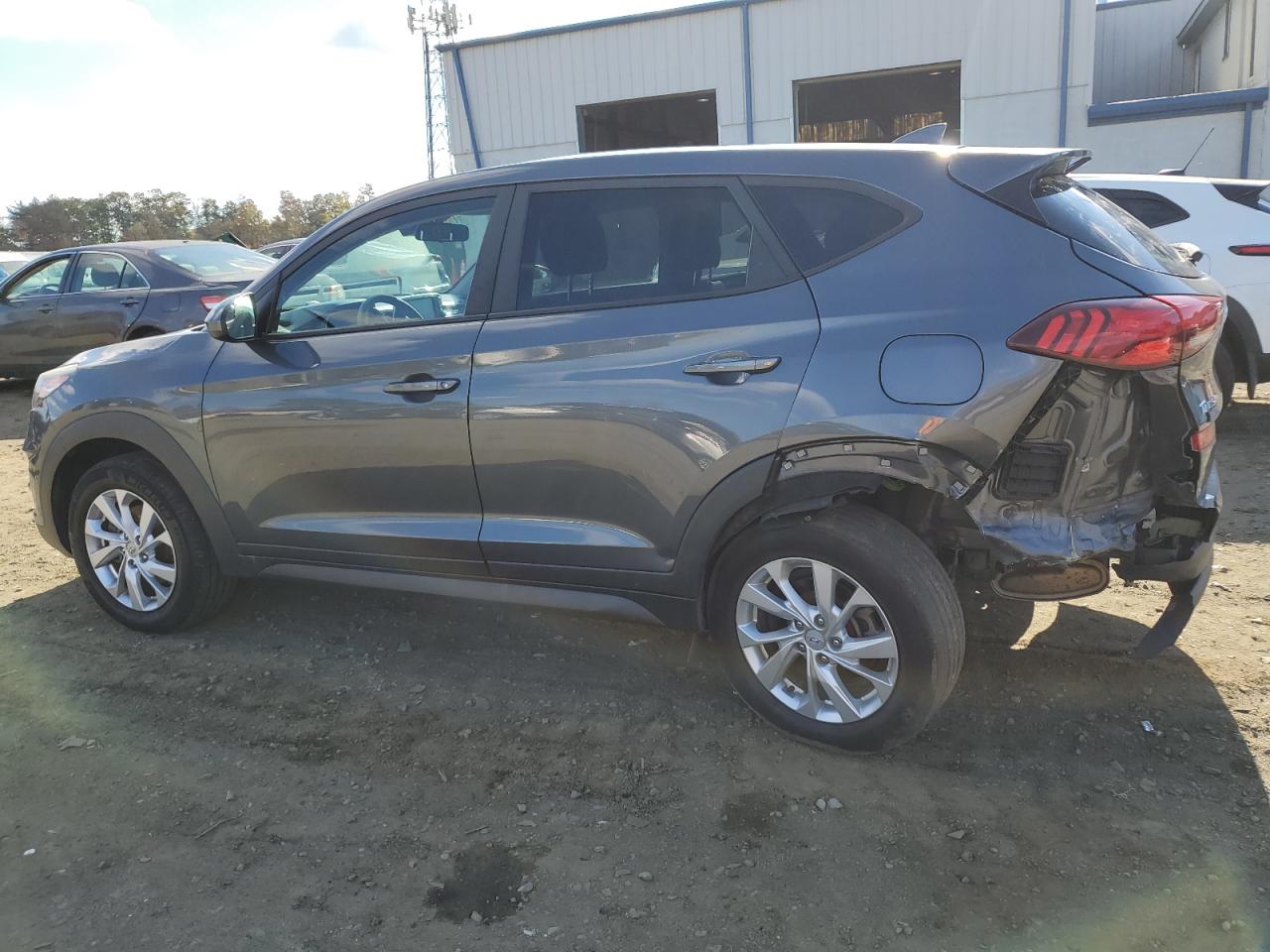 HYUNDAI TUCSON SE