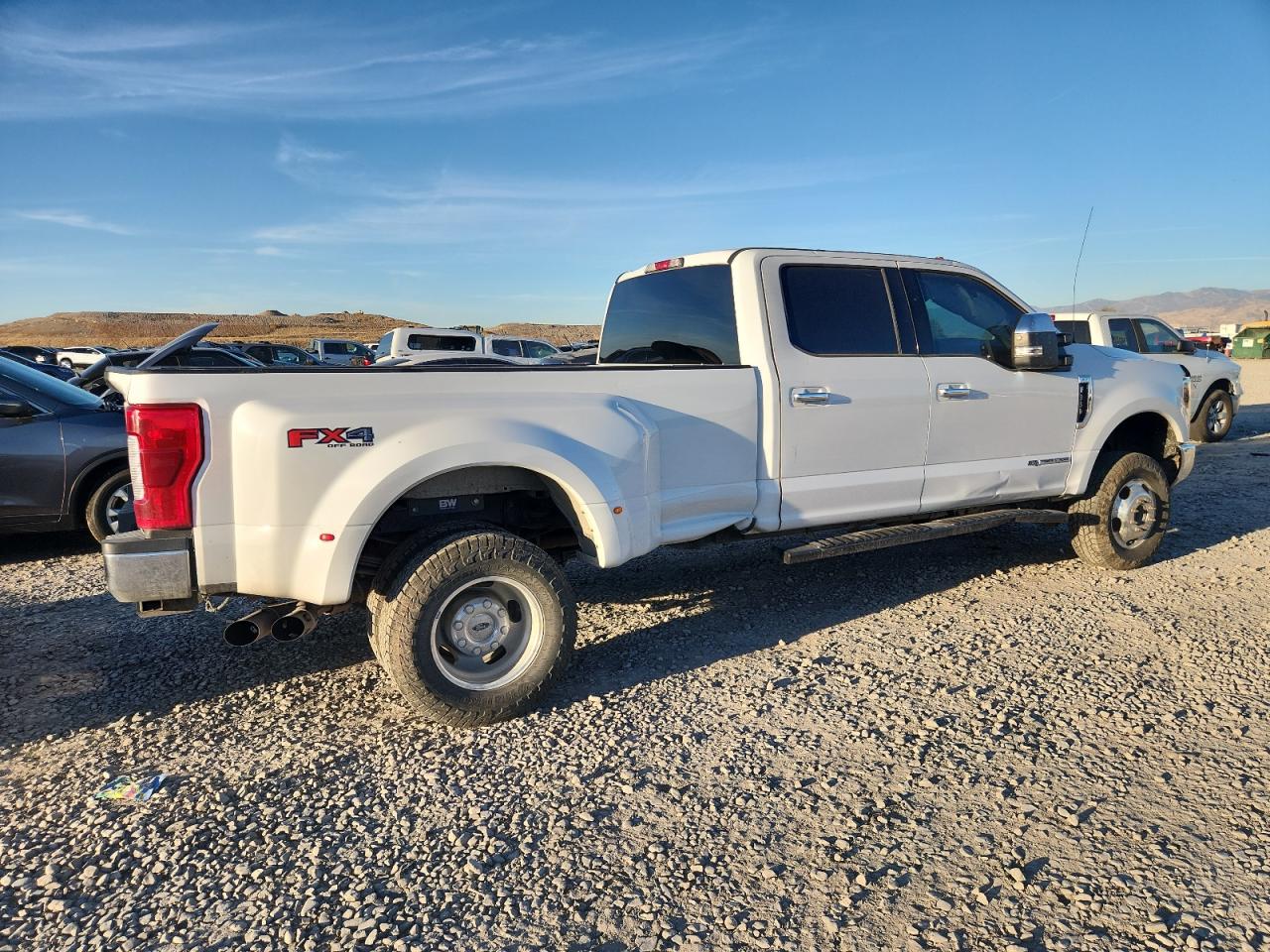 FORD F-350 SUPER DUTY