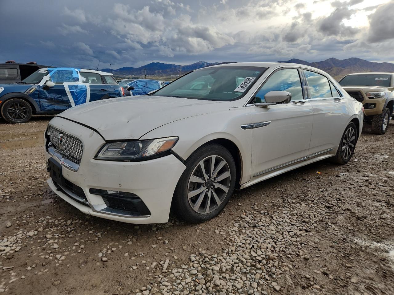 LINCOLN CONTINENTAL PREMIERE