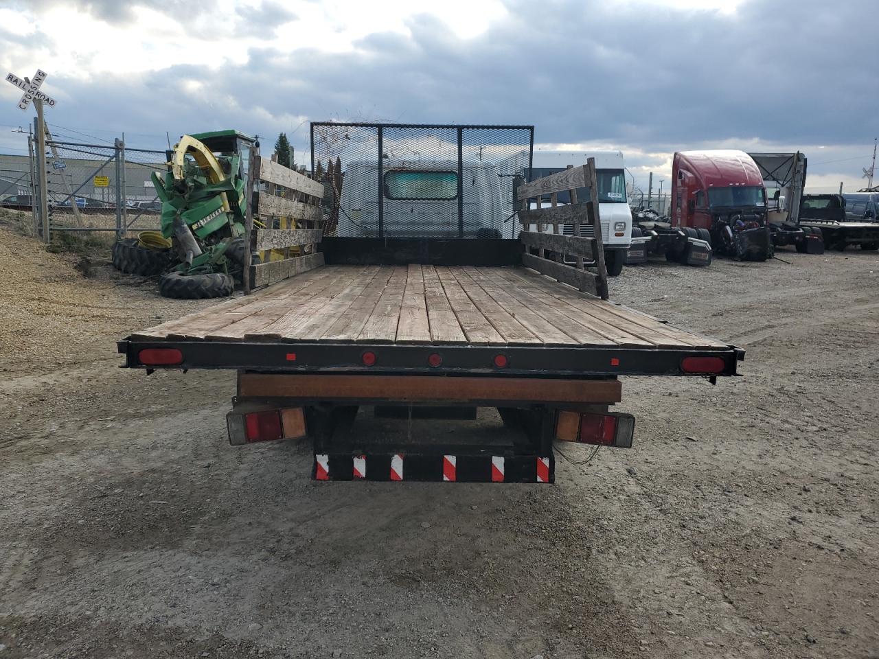 Lot #3285637321 2007 ISUZU NPR