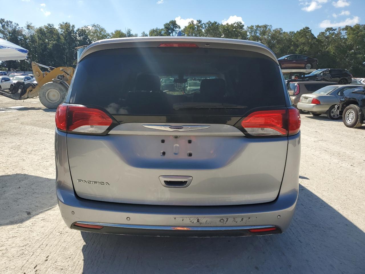 CHRYSLER PACIFICA TOURING L