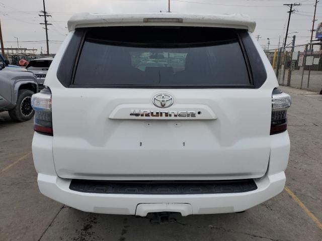 2018 TOYOTA 4RUNNER SR - JTEZU5JR3J5187952
