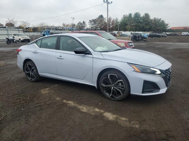 2023 NISSAN ALTIMA SR #3303416906
