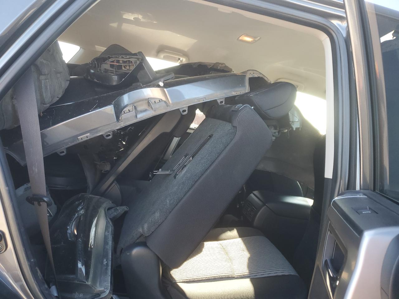 TOYOTA 4RUNNER SR5/SR5 PREMIUM