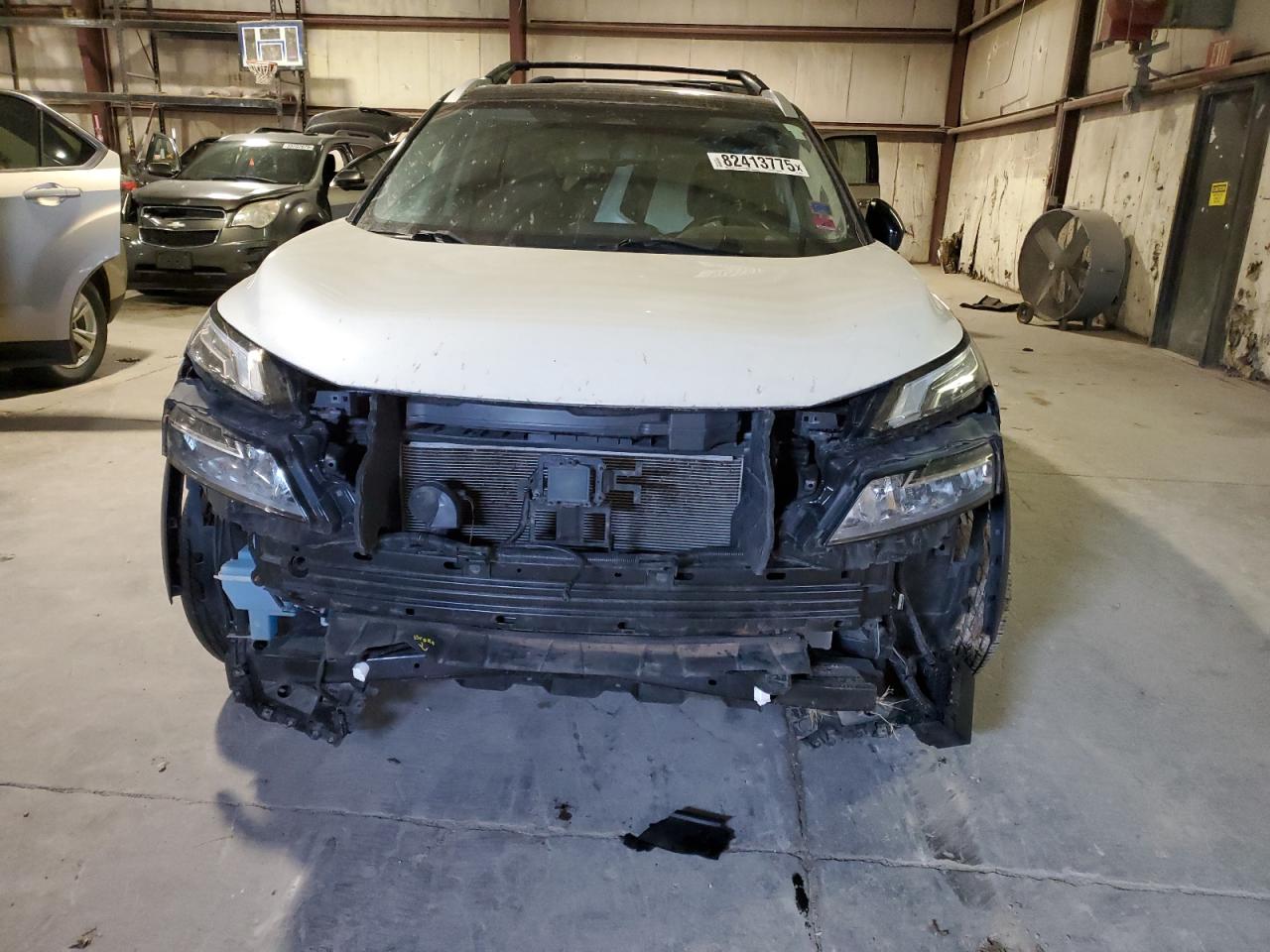 NISSAN ROGUE PLATINUM