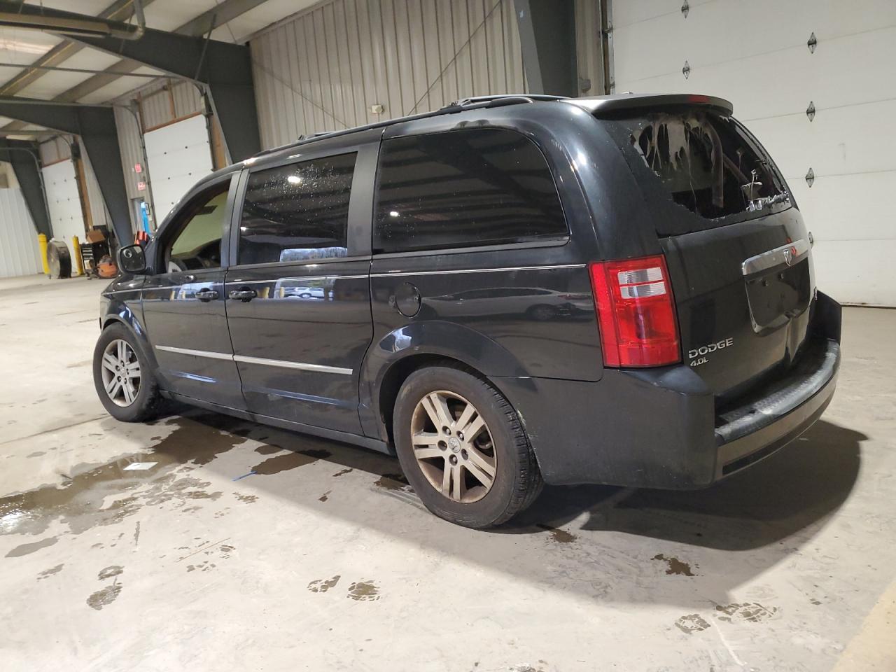 DODGE GRAND CARAVAN CREW