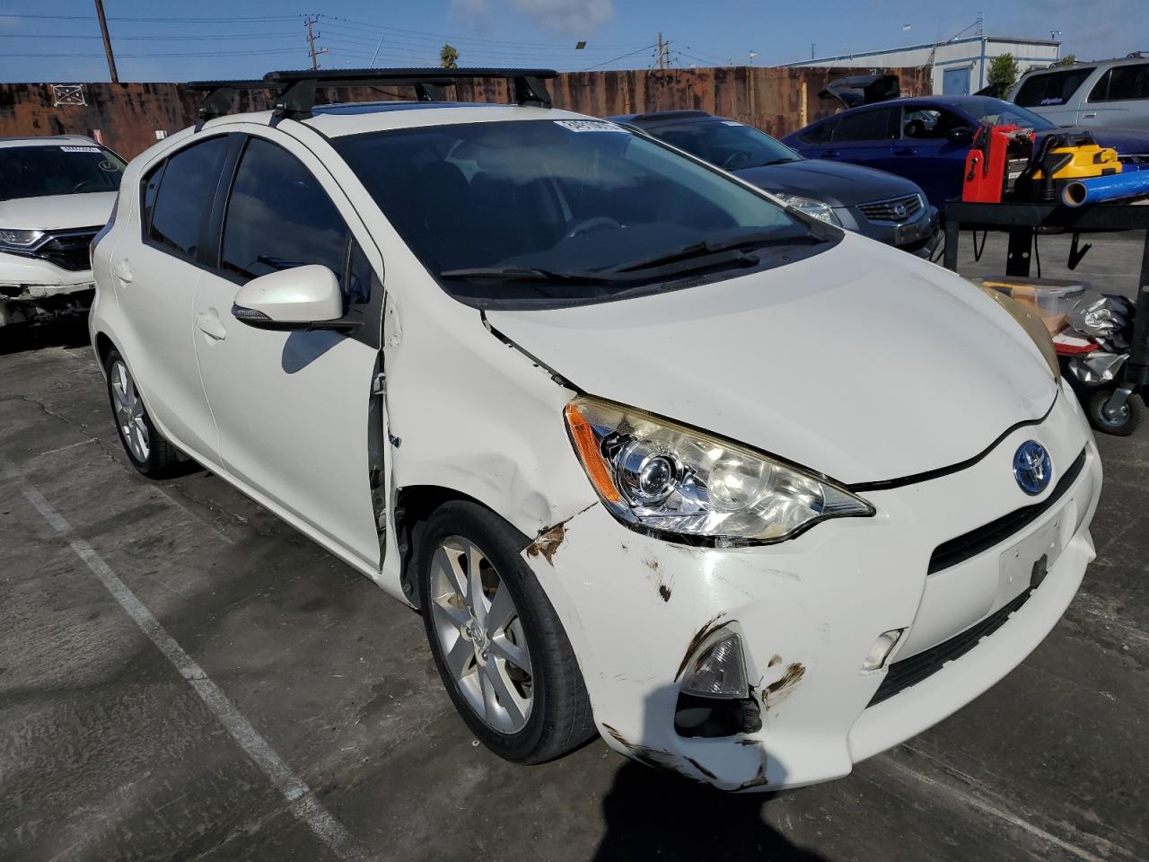 TOYOTA PRIUS C