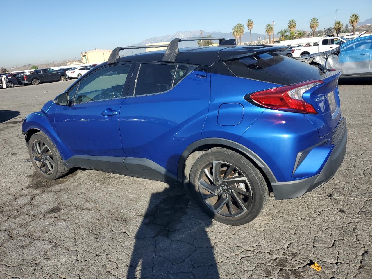 TOYOTA C-HR XLE
