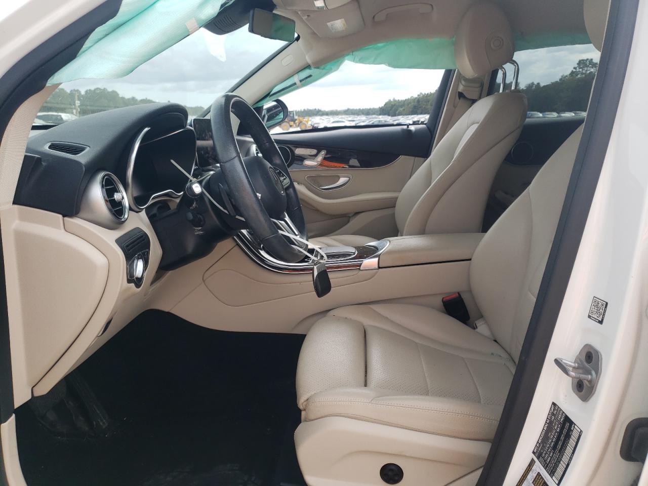 MERCEDES-BENZ GLC-CLASS 300