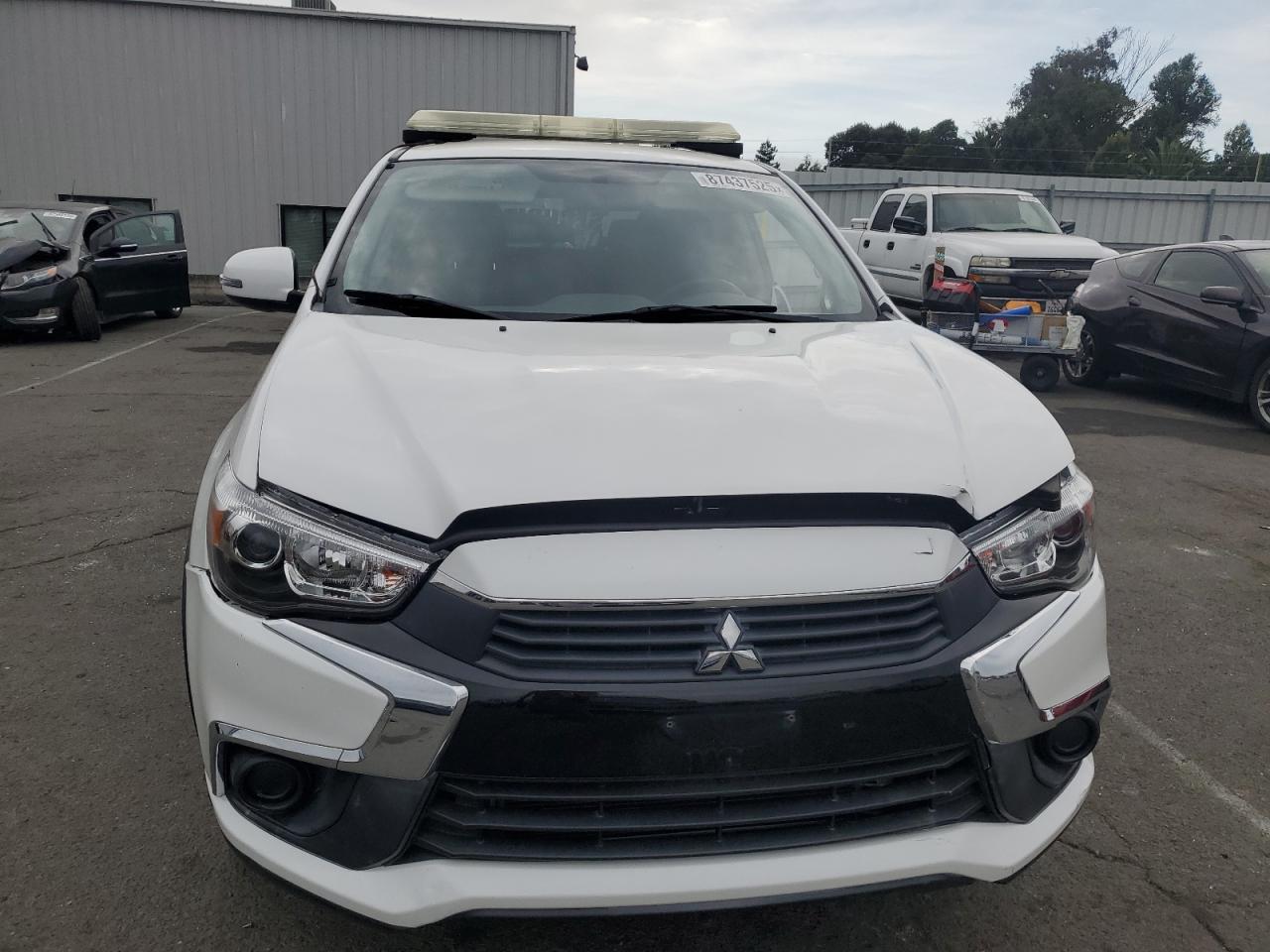 MITSUBISHI OUTLANDER ES