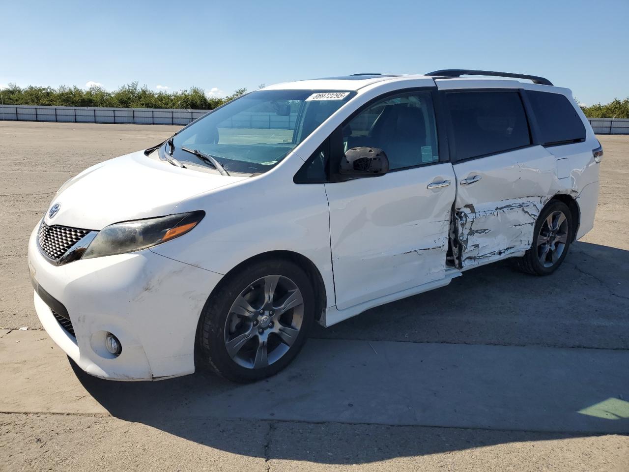 TOYOTA SIENNA SPORT